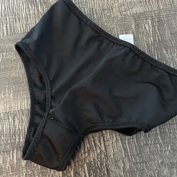 Dance Shorts Raves - Picture 4 of 4